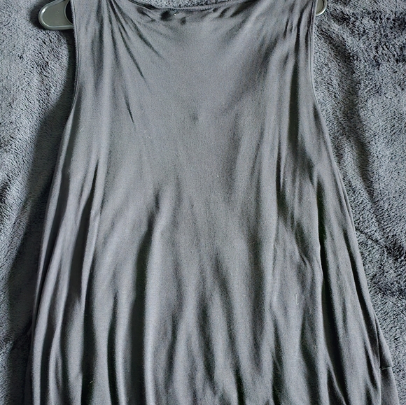 Liz Claiborne Asymmetrical Layered Tank - Picture 3 of 3